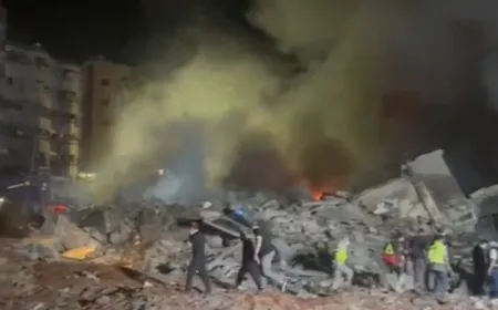 بالفيديو - مشاهد من عمليات رفع الانقاض في الضاحية الجنوبية لبيروت