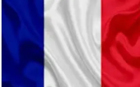 ‏"أ ف ب": وزير الخارجية الفرنسي يصل إلى لبنان مساء الأحد