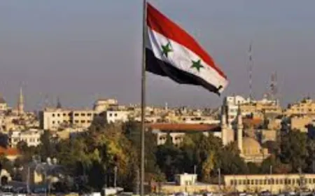 المرصد السوري: مقتل وإصابة 4 أشخاص باستهداف مسيرة لسيارة قرب جسر مصياف