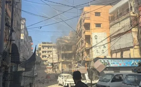 غارة اسرائيلية تستهدف منطقة ‎عين_السكة  شارع مستشفى الرسول الأعظم في ‎برج_البراجنة في ‎الضاحية_الجنوبية