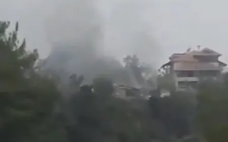 بالفيديو - مشاهد من مكان الاستهداف في أيطو