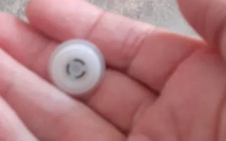 جهاز داخل أكياس بن في مساعدات النازحين و"أمن الدولة" يوضح