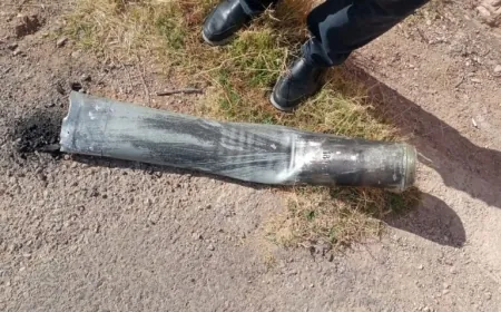 بالفيديو - سقوط شظايا صواريخ في منطقة دير الاحمر