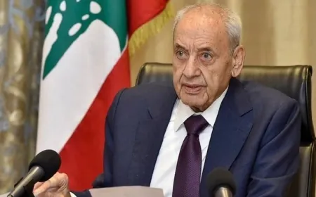 رئيس مجلس النواب نبيه_بري :  - القرار 1701 "بلع الكل" وكان للقرار 1559 ظروفه المرتبطة بالحقبة السورية والميليشيات حينها ويشمل أيضا الانسحاب من الاراضي المحتلة وليس هناك اليوم سوى القرار 1701 فقط