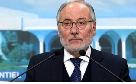 وزير التربية عباس الحلبي  - أهون أمر علينا هو تأجيل العام الدراسي ولكن التحدي هو تأمين التعليم للطلاب