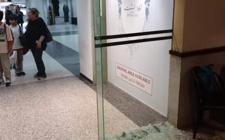 أضرار بسيطة لحقت بمطار رفيق الحريري الدولي في بيروت من جراء الغارات التي استهدف مناطق محيطة به