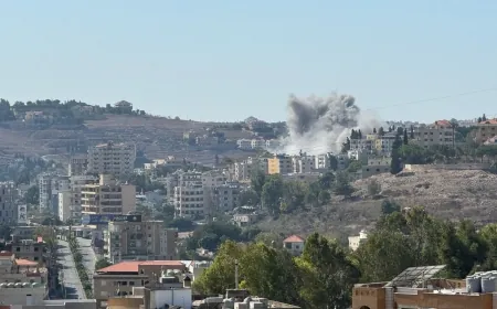 الطيران الحربي المعادي استهدف حي المشاع في مدينة ‎النبطية