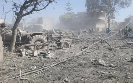 آثار الغارة "الإسرائيلية" على بلدة ‎معركة في ‎صور والتي أدّت إلى ارتقاء 3 شهداء