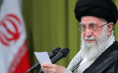 خامنئي معزياً بالسيد هاشم صفي الدين: أرواح القادة لا تزال حاضرة في الميدان وتدافع عن لبنان وشعبه الأعزل