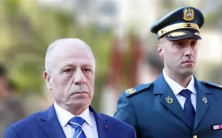 وزير الدفاع وقّع قرار تعيين الناجحين في اختبارات الدخول الى الكلية الحربية