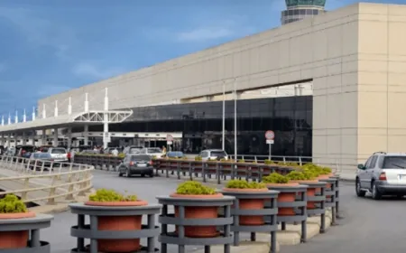 طائرة مساعدات باكستانية تصل الى لبنان