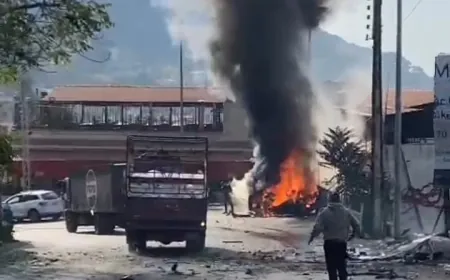 بالفيديو -استهداف سيارة تانية مفرق عاليه القماطية