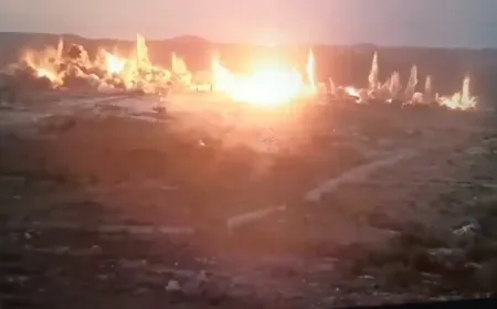 بالفيديو  - الجيش الإسرائيليّ يفجّر عددًا من المنازل في بلدة ‎الضهيرة الجنوبيّة بعد تفخيخها