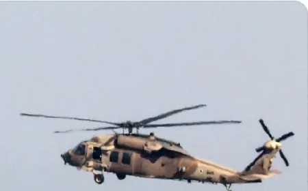 مروحيات إسرائيلية تطلق 3 صواريخ تجاه المناطق الشرقية لمدينة رفح جنوبي قطاع غزة