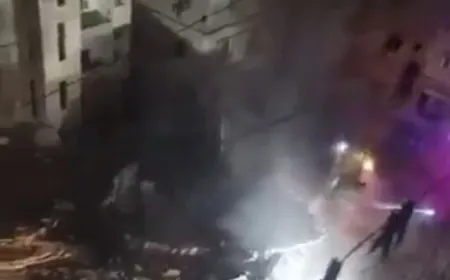 بالفيديو _دمار هائل في ‎صور بعد الغارات الاسرائيلية العنيفة التي استهدفت المدينة مساء اليوم