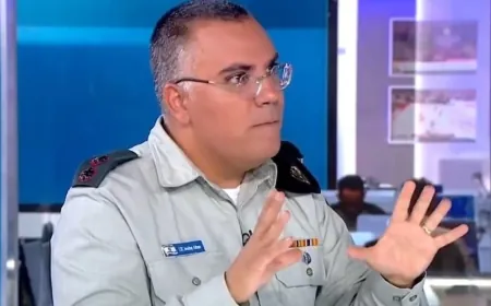 بعد إحراق ‎العلم اللبناني في جنوب لبنان.. ‎أدرعي: عمل مخالف للتعليمات ولا يليق بقيمنا