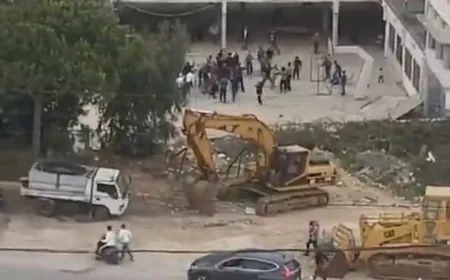 بالفيديو -‏اشكال كبير بين النازحين في ثانوية عاليه