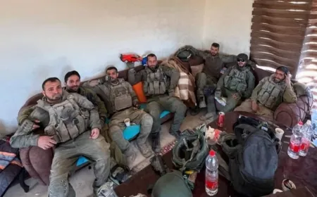 حسب ما هو متداول صور الجنود الصهاينة ال٧ الذي دفنوا تحت ركام منزل في جنوب لبنان.