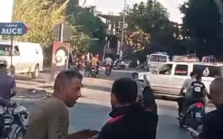 بالفيديو ـ غارة إسرائيلية إستهدفت منطقة المساكن الشعبية في محيط صور وسيارات الإسعاف هرعت إلى المكان