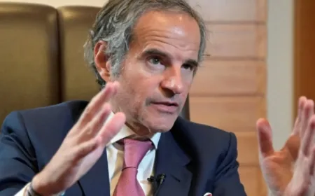 بعد زيارة غروسي لموقعين نوويين في إيران... طهران تبدي تعاوناً