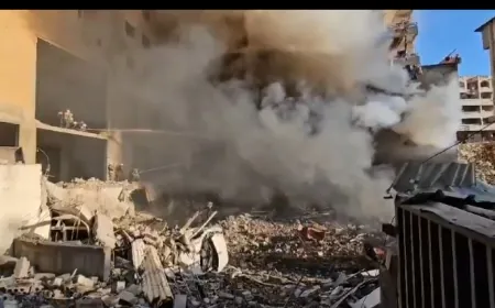 بالفيديو ـ استهداف اسرائيلي  يطال مستودع بلدية النبطية ومعلومات أولية عن وقوع 6 شهداء