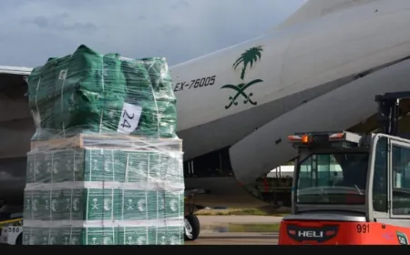 وصول الطائرة السعودية الـ٢٤ الى مطار بيروت محملة بالمساعدات الاغاثية