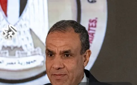 مؤتمر صحفي لرئيس الوزراء القطري ووزير الخارجية المصري