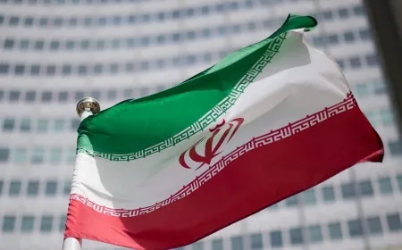 إيران تتوقع محادثات "صعبة وجادة" مع القوى الأوروبية في جنيف