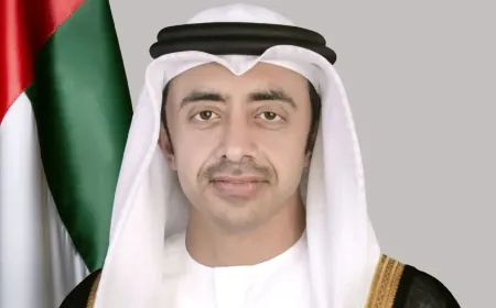 وزير خارجية الإمارات يبحث هاتفياً مع نظرائه الأردني والعراقي والمصري الأوضاع في سوريا