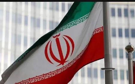 إيران ستبقي على "المستشارين العسكريين" في سوريا