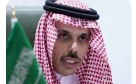وزير الخارجية السعودي: ندين تعريض العمل الإنساني بالأراضي الفلسطينية للانهيار بمهاجمة إسرائيل عاملين أمميين