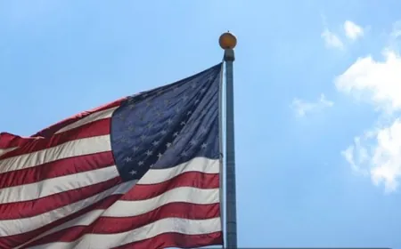 الخارجية الأميركية: نطالب ⁧‫إيران‬⁩ بوقف نشاطها المزعزع في ⁧‫سوريا‬⁩ والمنطقة عموما