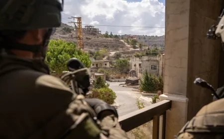 أدرعي: هاجمنا عناصر من “الحزب” داخل مستودع أسلحة