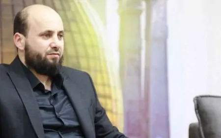 محمد البشير يعلن تكليفه برئاسة حكومة انتقالية في سوريا حتى أول آذار