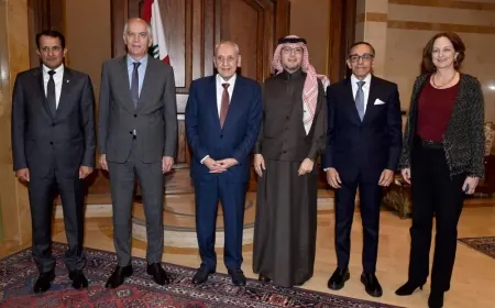وصل سفراء اللجنة الخماسية إلى مقر الرئاسة الثانية في عين التينة ويلتقيهم رئيس مجلس النواب نبيه بري