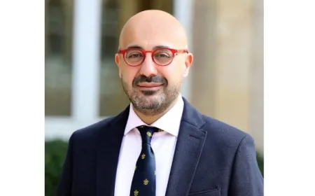 الوزير ياسين يطلق المرحلة الأولى من توزيع المساعدات في الضاحية ظهرا