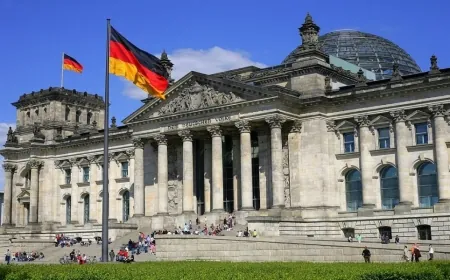 المستشار الألماني: السوريون المندمجون مرحب بهم