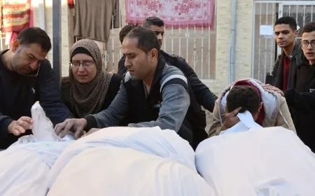 قصف واقتحامات في غزة... وعدّاد الضحايا يرتفع