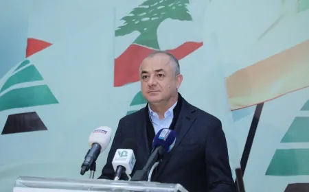 رئيس الكتائب يلتقي بوصعب 