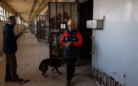 المسعفون الأتراك أنهوا عمليات البحث في سجن صيدنايا