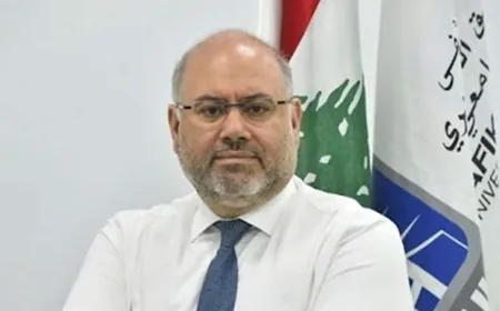 الأبيض بحث في باريس في تأهيل المختبر المركزي بعد تأمين التمويل واتفاق على توأمة مستشفيات حكومية مع فرنسية جامعية