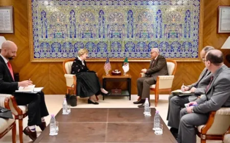 الخارجية الجزائرية تؤكد "أهمية التنسيق الديبلوماسي بين الجزائر وواشنطن"