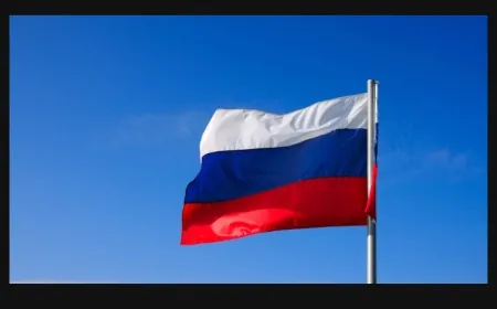 مستشار الكرملين: روسيا على اتصال مع الإدارة السورية الجديدة على المستويين الدبلوماسيّ والعسكريّ