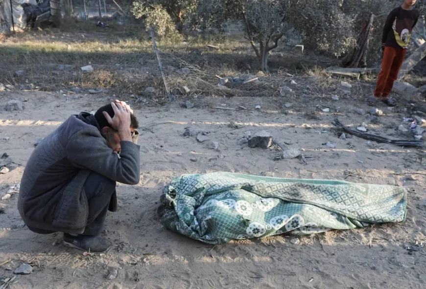 مقتل 17 فلسطينياً في غارات إسرائيلية على غزة