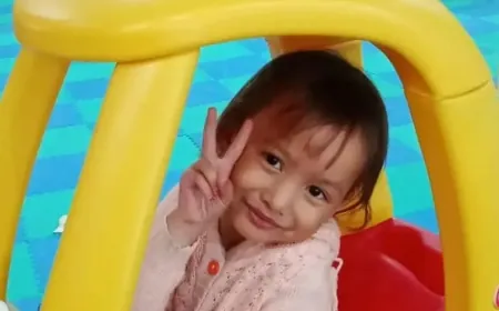 تمساح يسحق جمجمة طفلة في بحيرة بإندونيسيا