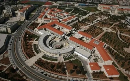 فوز الجامعة اللبنانية بالمركزين الأول والثاني عن فئة "أفضل بحث علمي" في مؤتمر الذكاء الاصطناعي