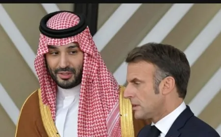 ماكرون وولي العهد السعودي يؤكدان "دعمهما الكامل" لتشكيل "حكومة قوية" في لبنان