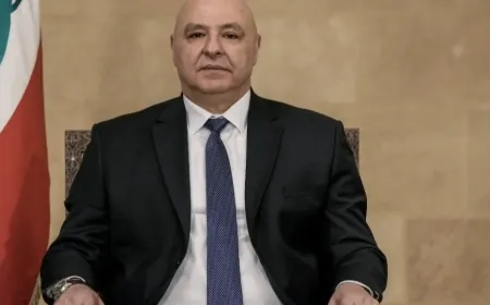 رئيس الجمهورية زار عنايا وصلى أمام ضريح القديس شربل
