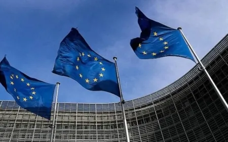 الاتحاد الأوروبي يدرس تعليق العقوبات على سوريا وفق "نهج تدريجي