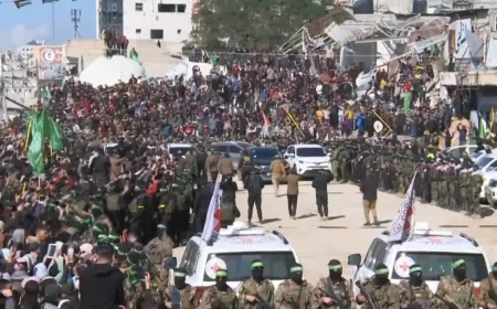 قافلة الصليب الأحمر الدولي تغادر موقع تسلم المحتجزات الإسرائيليات الأربع في غزة